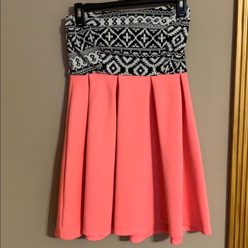 Strapless dress